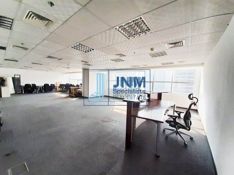 6 Great Deal! Low Floor Fitted Office | Mazaya BB2