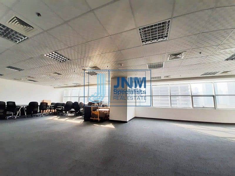 7 Great Deal! Low Floor Fitted Office | Mazaya BB2