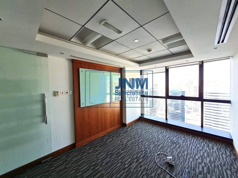 14 Prime Location | High Floor | Corner and Partitioned Office