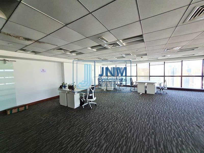 15 Prime Location | High Floor | Corner and Partitioned Office