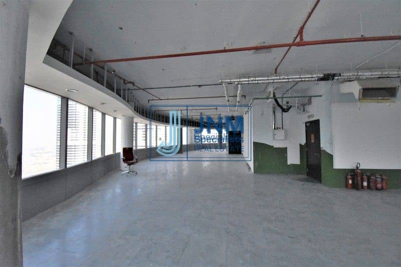 15 Full Floor Office for Sale in Silver Tower