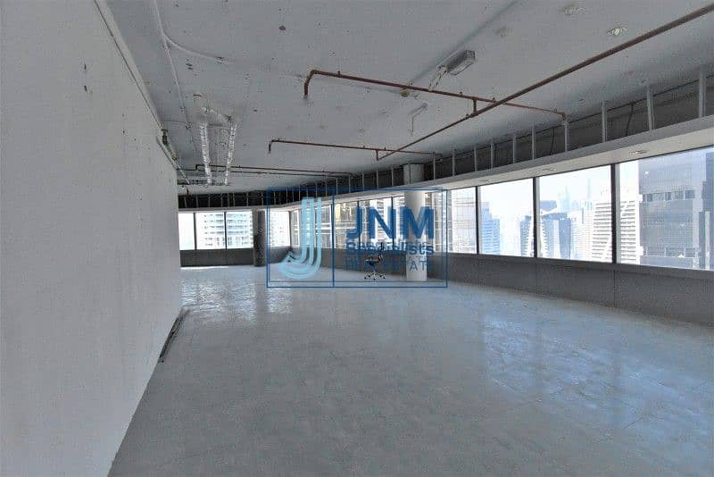 18 Full Floor Office for Sale in Silver Tower