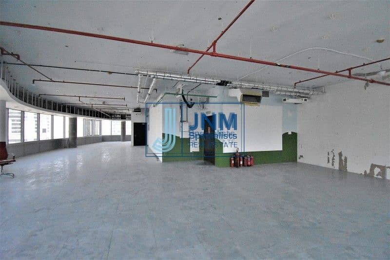 19 Full Floor Office for Sale in Silver Tower