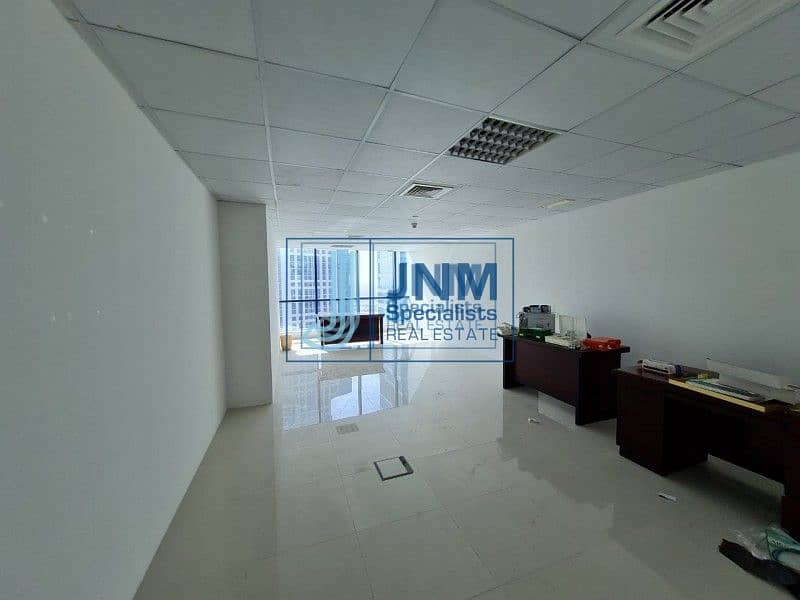 8 Open Plan | High Floor | Fitted Office Space