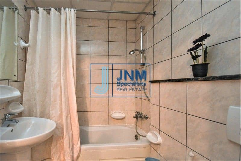 11 Fantastic Furnished 1 Bed with Balcony | Mid Floor