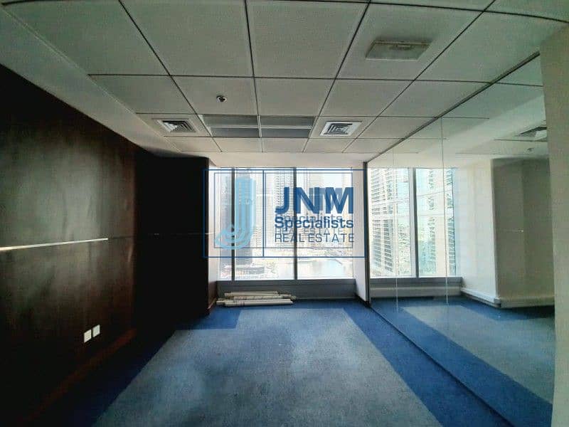 4 Linked offices! Lake view | Near Metro