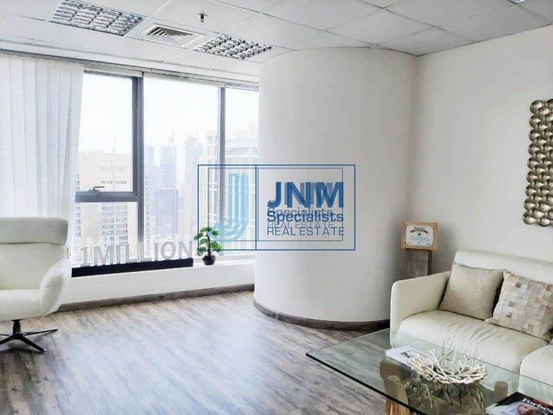 5 Corner Fitted Office | High Floor | Lake View