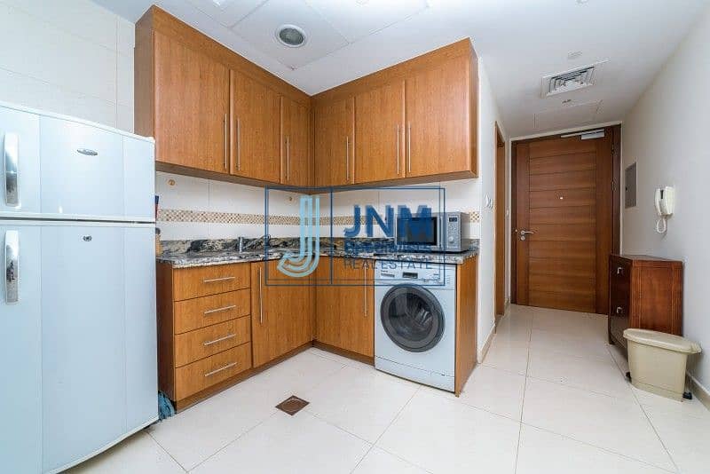 5 Park View | Spacious Studio Unit | Fully Furnished | Next to the Metro