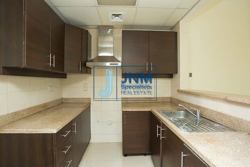6 Spacious and Bright 1 Bedroom Apartment in IMPZ