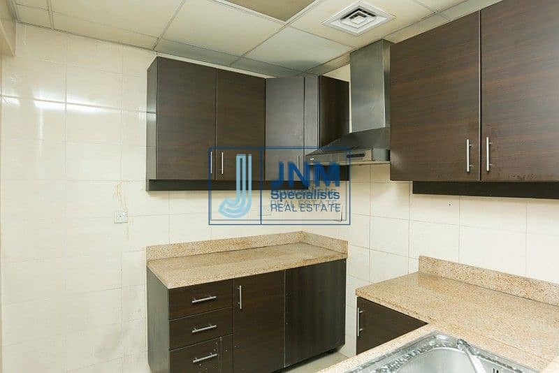 10 Spacious and Bright 1 Bedroom Apartment in IMPZ