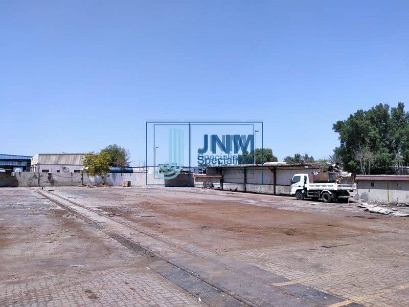 7 Warehouse + Commercial Land with Offices