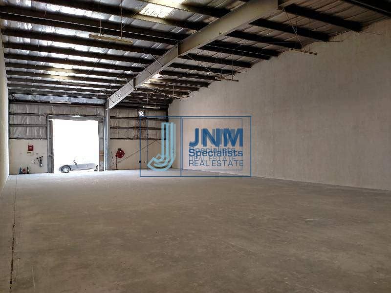 4 Insulated Warehouse for Rent with 11 KW Electric Load