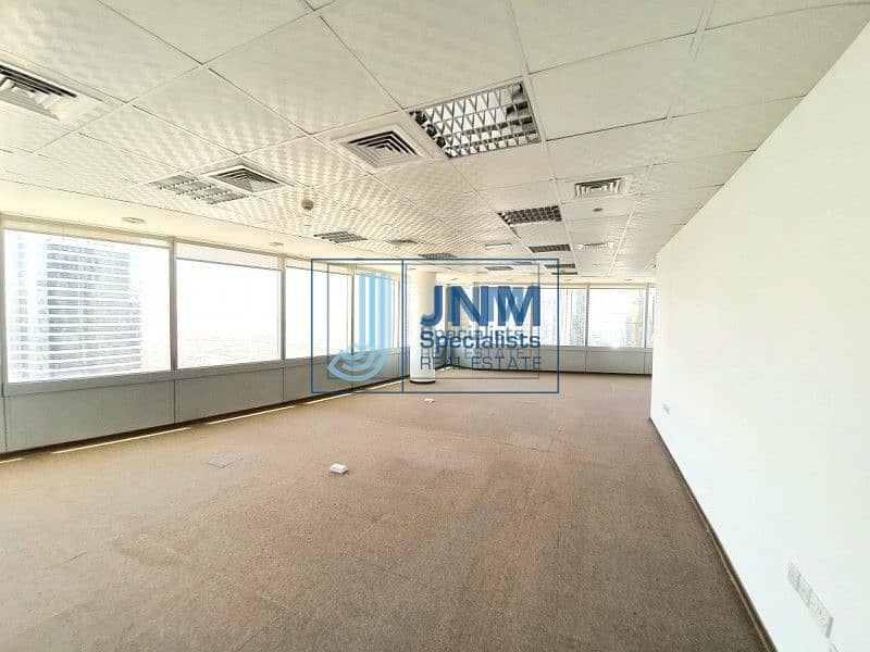 6 Corner Fully Fitted Open Plan Office | High Floor