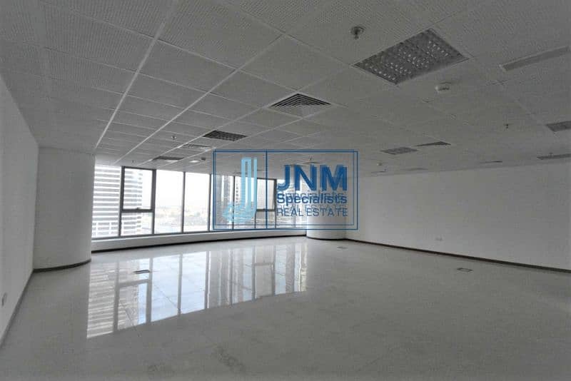 4 Fitted Office Space in Platinum Tower