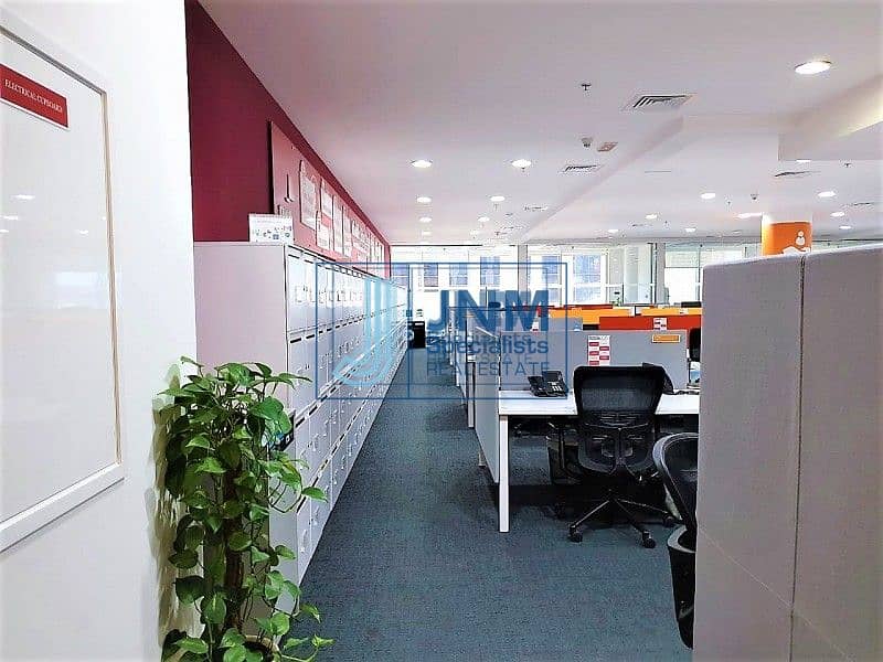 4 High-end Fitted Office | Great Location!