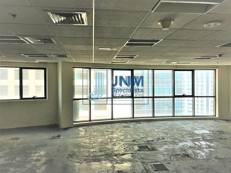 6 Bright/Semi-Fitted office in Tameem House