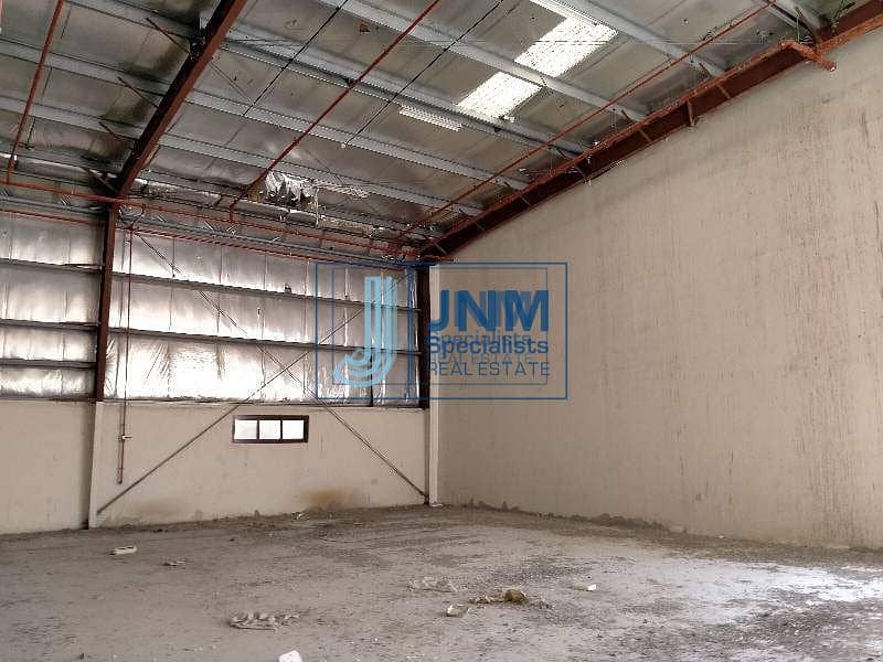16 1600 Sqft insulated warehouse for rent in al quoz