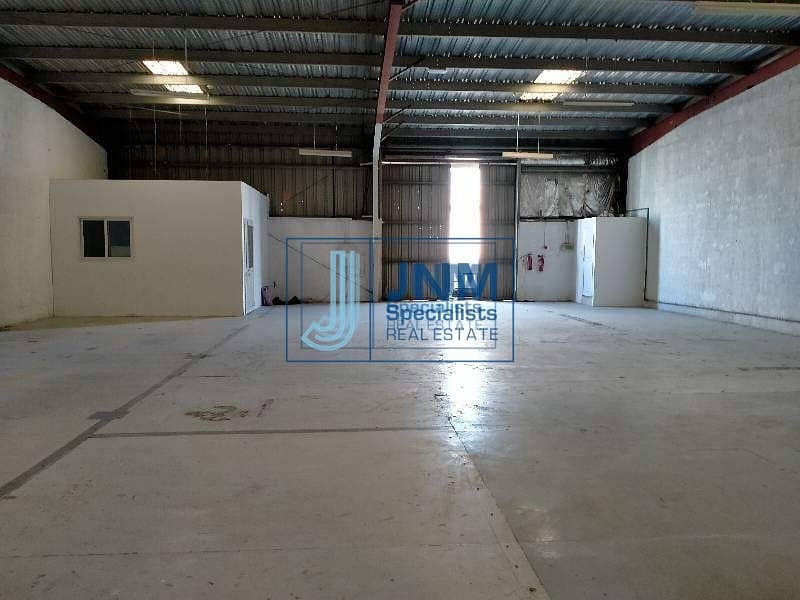 8 3000 Sqft warehouse for rent in al quoz including tax