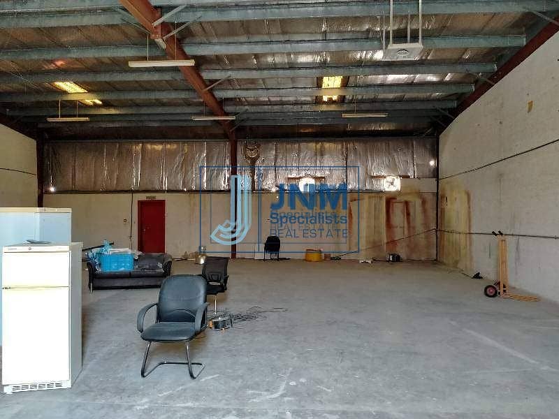 2 2708 Sq_Ft Insolated Warehouse For Rent In Al Quoz