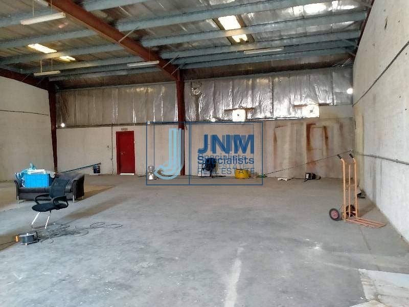 4 2708 Sq_Ft Insolated Warehouse For Rent In Al Quoz
