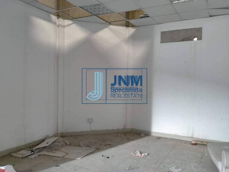 11 6600 Sq-ft insolated warehouse for rent in al quoz
