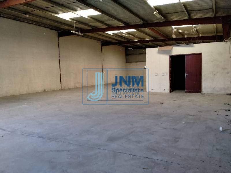 2 4500sq-ft tax free warehouse for rent in al quoz