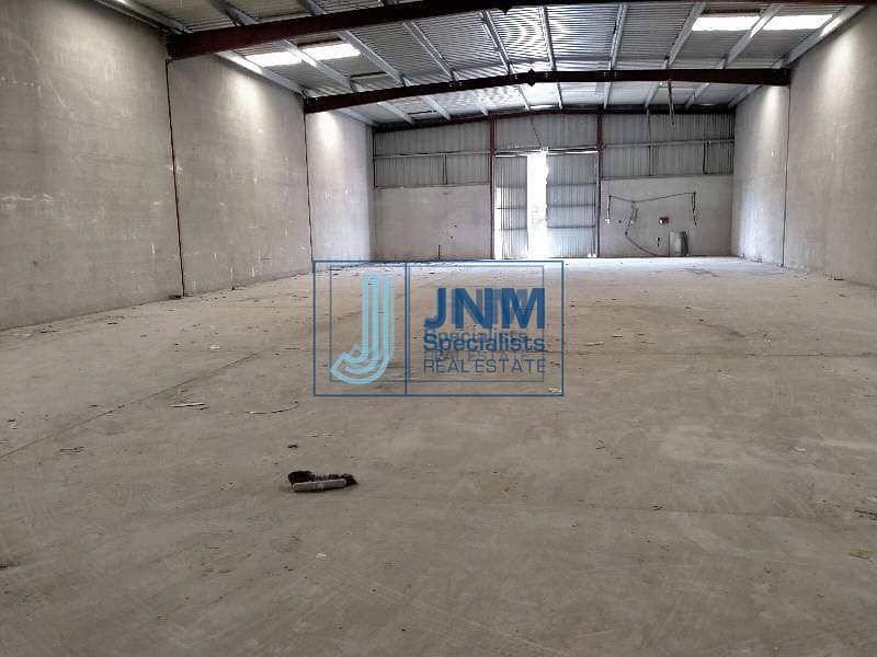 4 4500sq-ft tax free warehouse for rent in al quoz