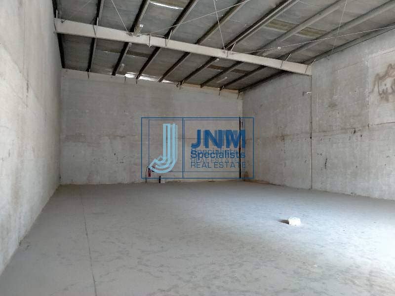 Tax free 3100 Sq-ft warehouse for rent in al quoz