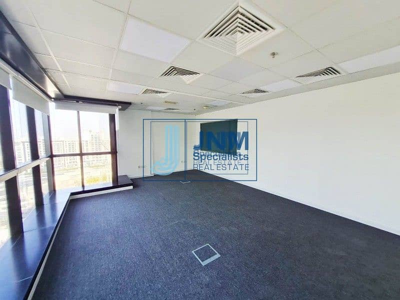 6 High Floor | Fitted Office Space | Open view