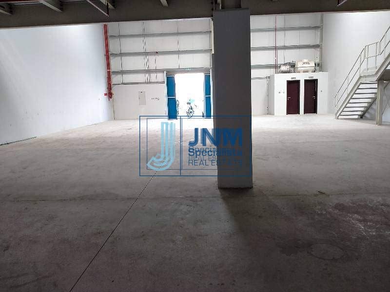 5 5000 Sq-ft insulated warehouse for rent in al quoz