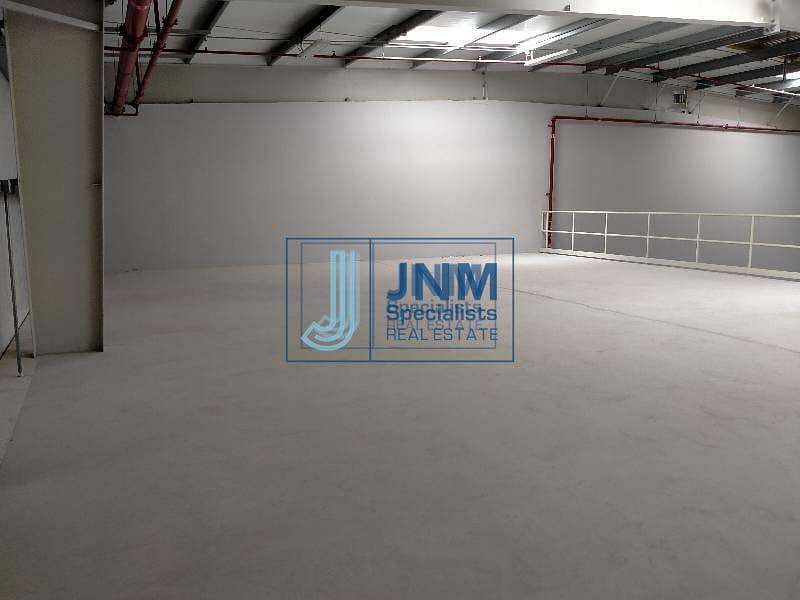 9 5000 Sq-ft insulated warehouse for rent in al quoz