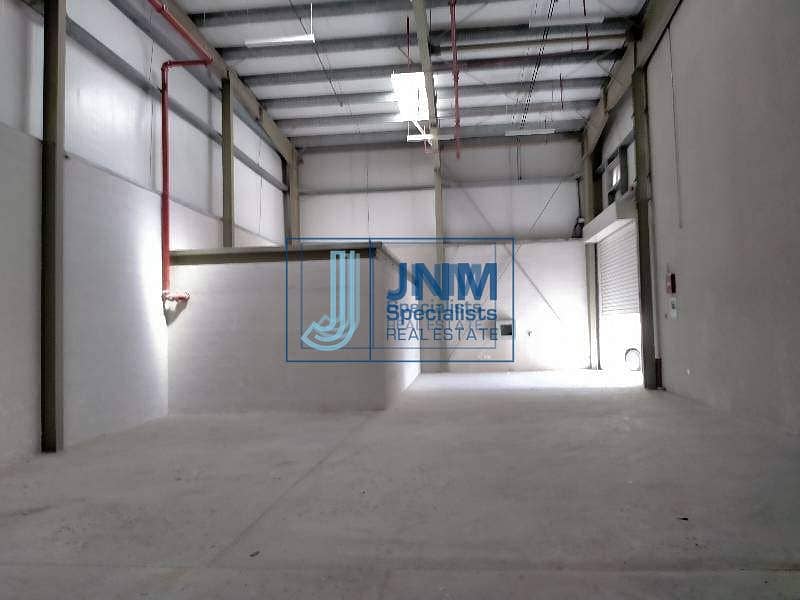 5 2000 Sq-ft insulated warehouse for rent in al quoz