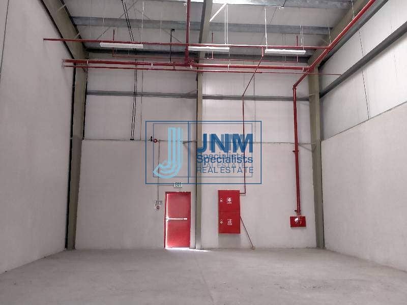 8 2000 Sq-ft insulated warehouse for rent in al quoz