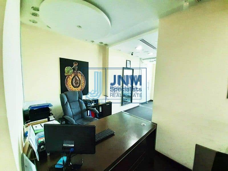 5 High Floor | Fully Furnished Office | Vacant
