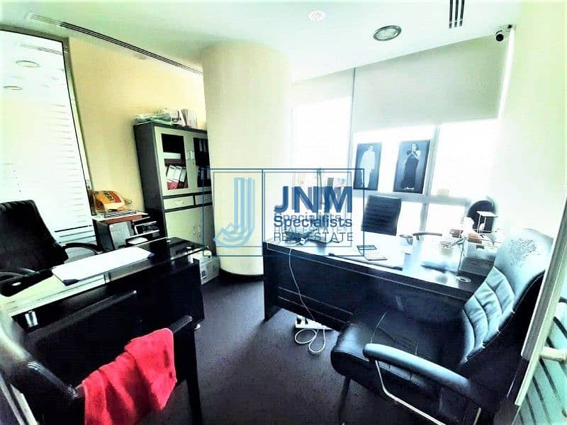 10 High Floor | Fully Furnished Office | Vacant