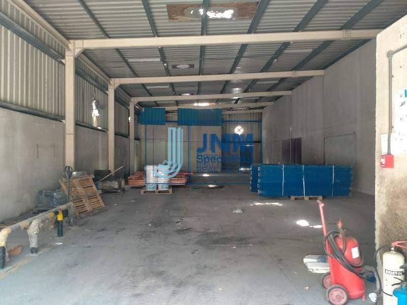 7 2500 Sq-ft warehouse for rent in al quoz plus tax