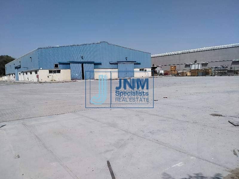 2 warehouse with commercial Land for Rent in al quoz