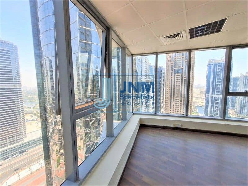 8 Corner Unit with Glass Partition | High Floor