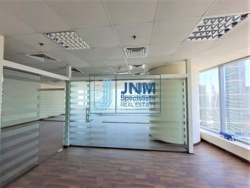14 Corner Unit with Glass Partition | High Floor