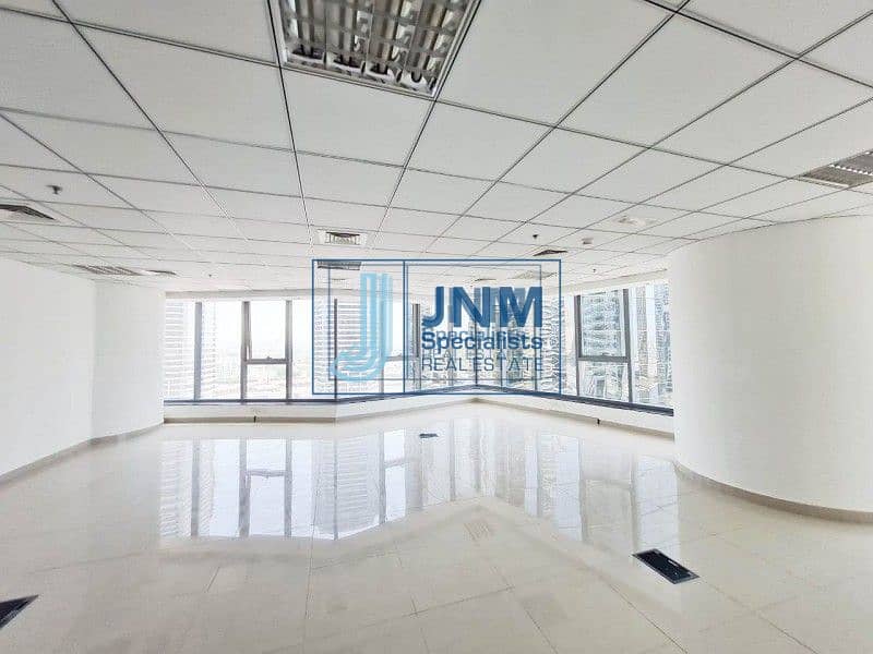 5 Corner Office with Pantry and WC | Platinum Tower