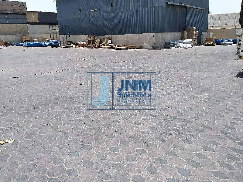 3 Commercial land with warehouse for rent in al quoz