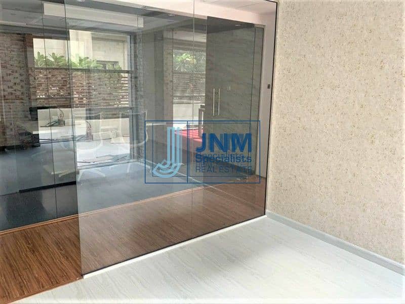 17 Fully Fitted Office | Vacant | Near Metro