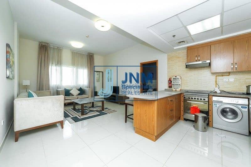 13 Fully Furnished | Spacious 1BR Unit| With Balcony