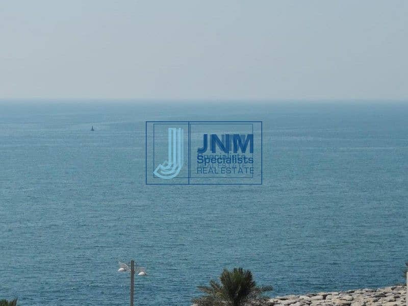 Luxurious 3 BR plus maid & large storage | Full SEA View