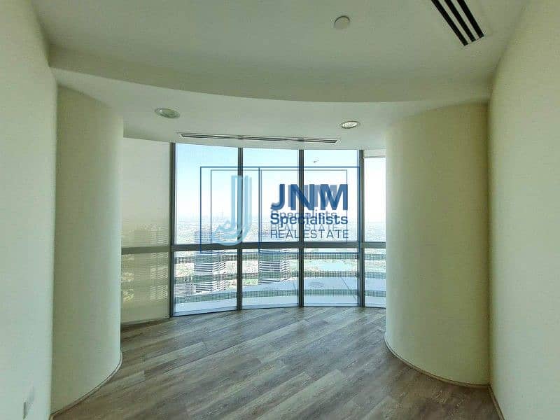 2 Amazing View | High Floor | Fitted Commercial Space !