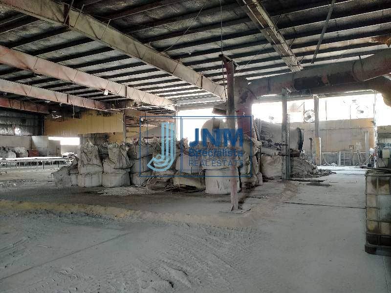 7 Commercial land with warehouse for rent in al quoz