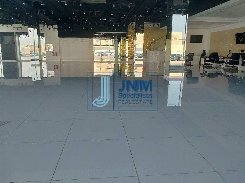 Prime Location close to Shaikh Zayed Road Fitted Showroom For Rent
