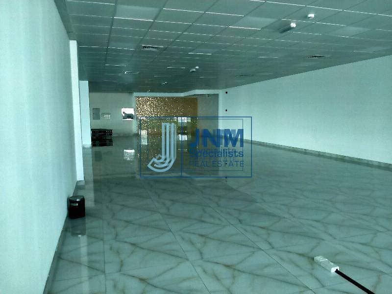 3 Prime Location close to Shaikh Zayed Road Fitted Showroom For Rent