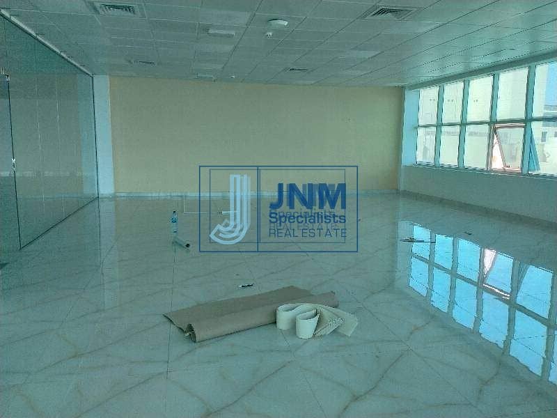 4 Prime Location close to Shaikh Zayed Road Fitted Showroom For Rent