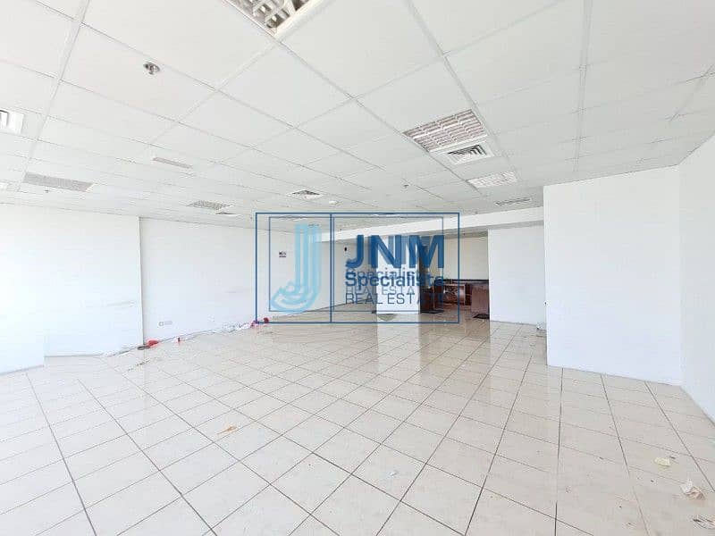 4 Alluring Fitted Office | Higher Floor | Well Priced !